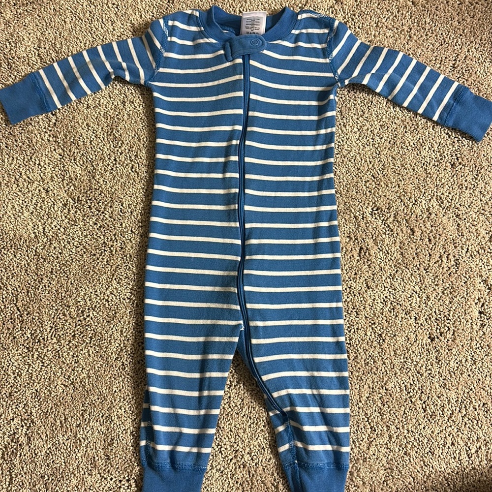 Hanna Andersson Blue striped zip sleeper